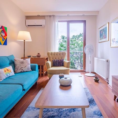 Pleasant Flat With Central Location In Sisli Estambul Exterior foto
